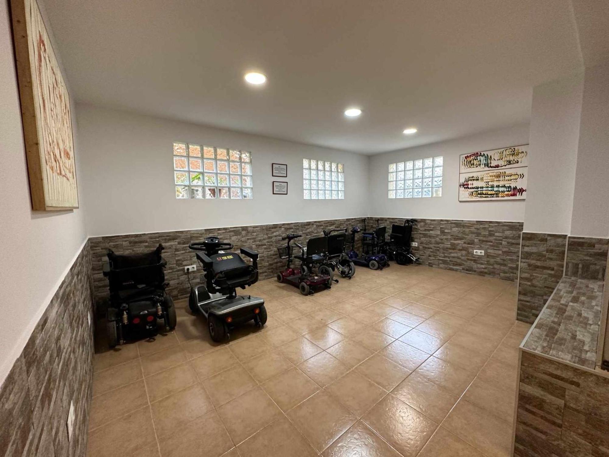 Estudio Pyr Privado Frente Al Puerto De Фуенхірола Екстер'єр фото