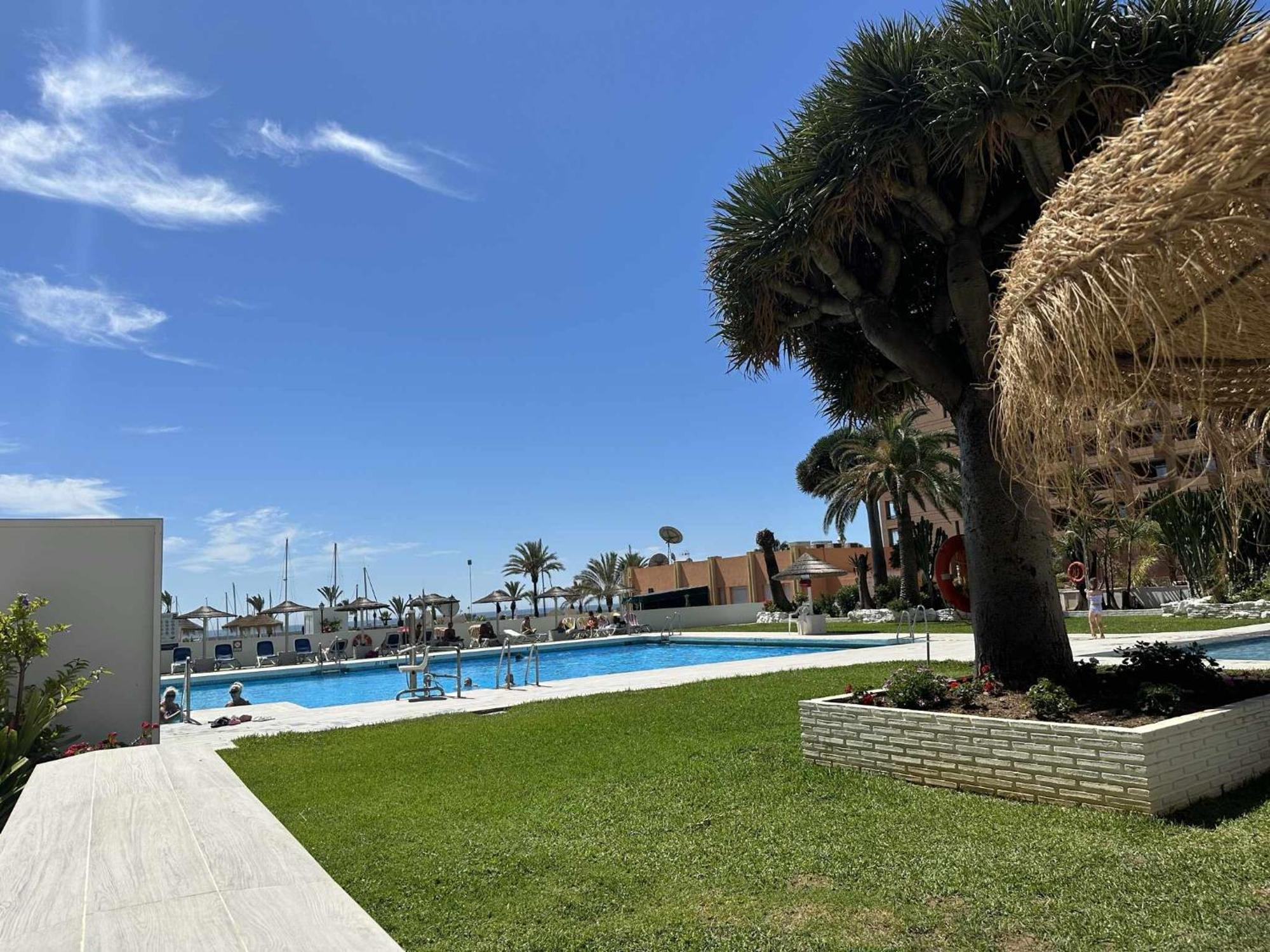 Estudio Pyr Privado Frente Al Puerto De Фуенхірола Екстер'єр фото