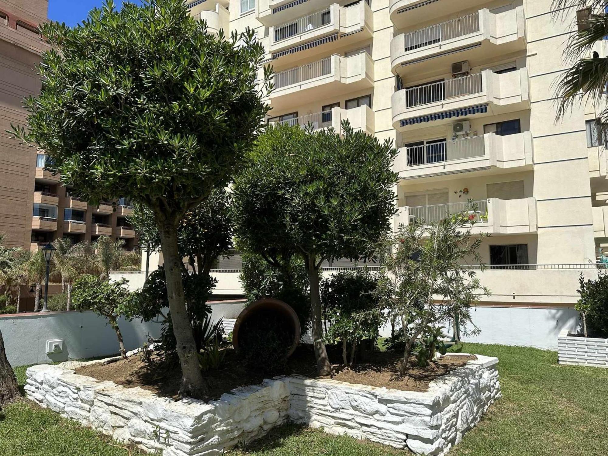Estudio Pyr Privado Frente Al Puerto De Фуенхірола Екстер'єр фото